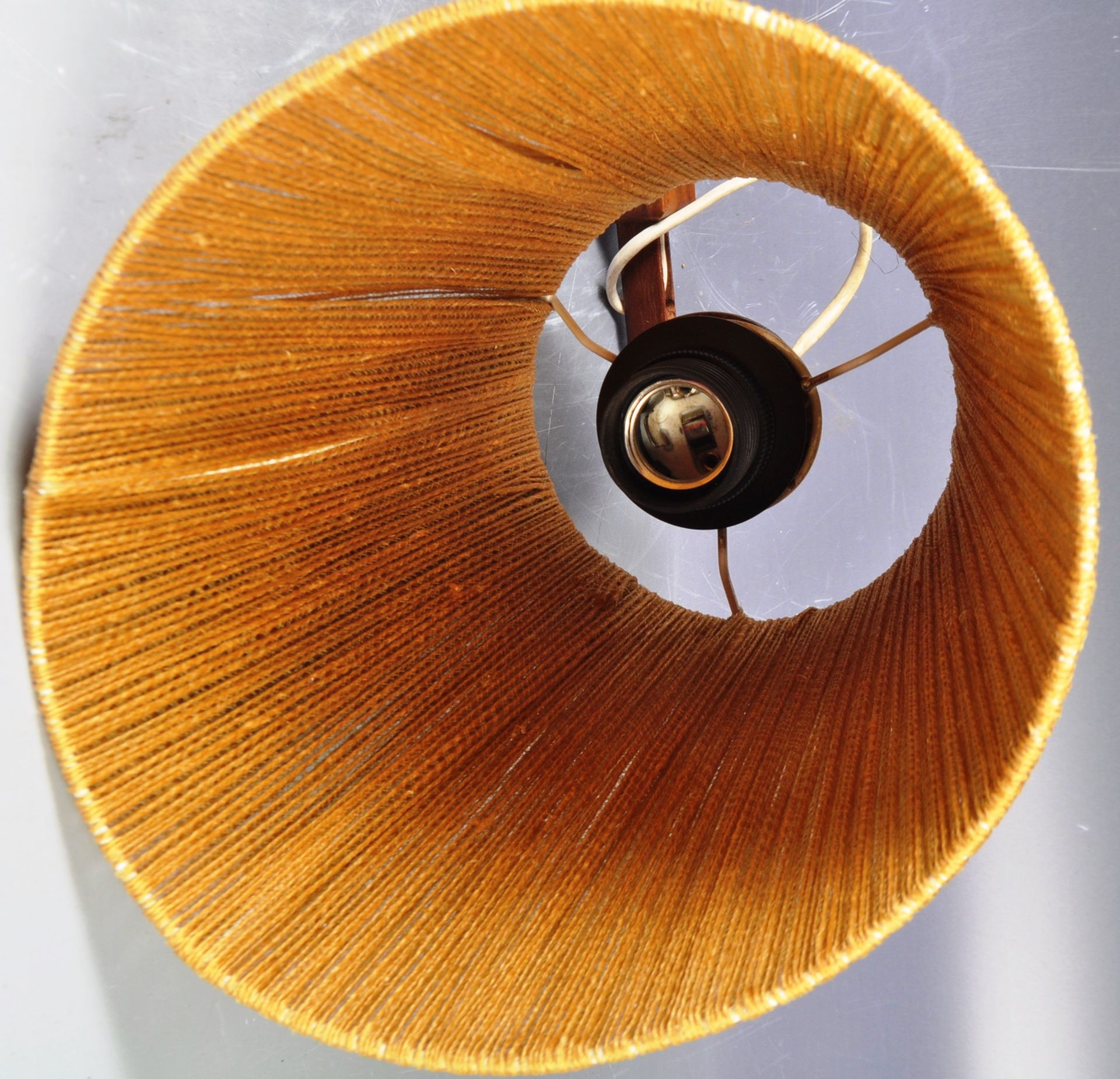 RETRO VINTAGE DANISH TEAK WOOD ADJUSTABLE WALL LAMP - Image 5 of 6