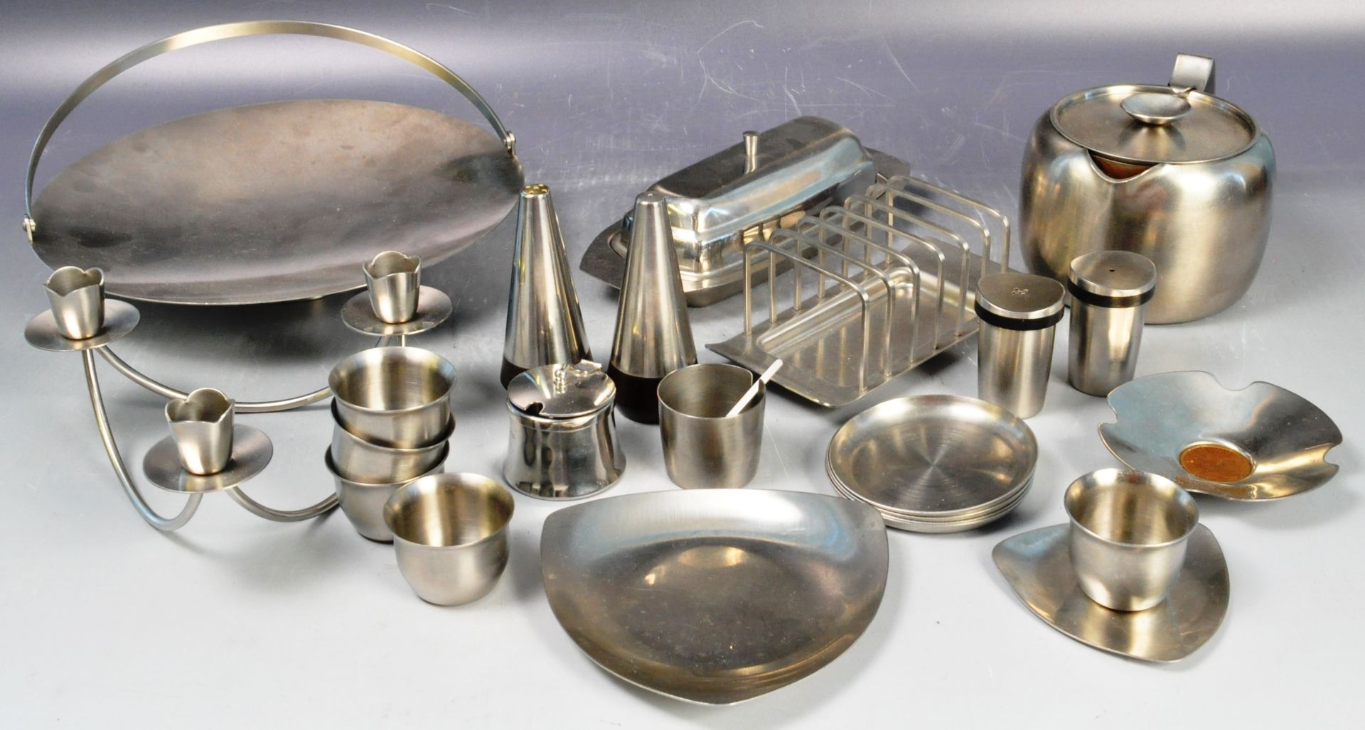 LARGE COLLECTION OF OLD HALL RETRO STAINLESS STEEL