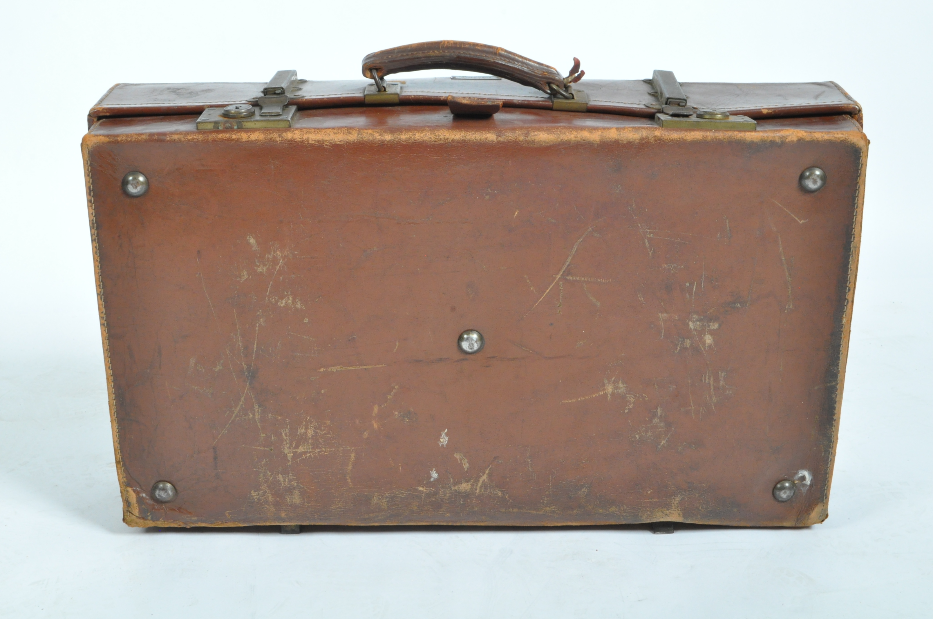 COLLECTION OF VINTAGE LUGGAGE - LEATHER SUITCASES - Image 9 of 14