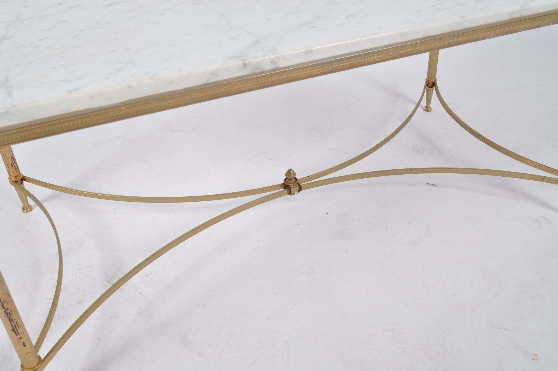 RETRO VINTAGE HOLLYWOOD REGENCY BRASS & MARBLE COFFEE TABLE. - Image 3 of 6
