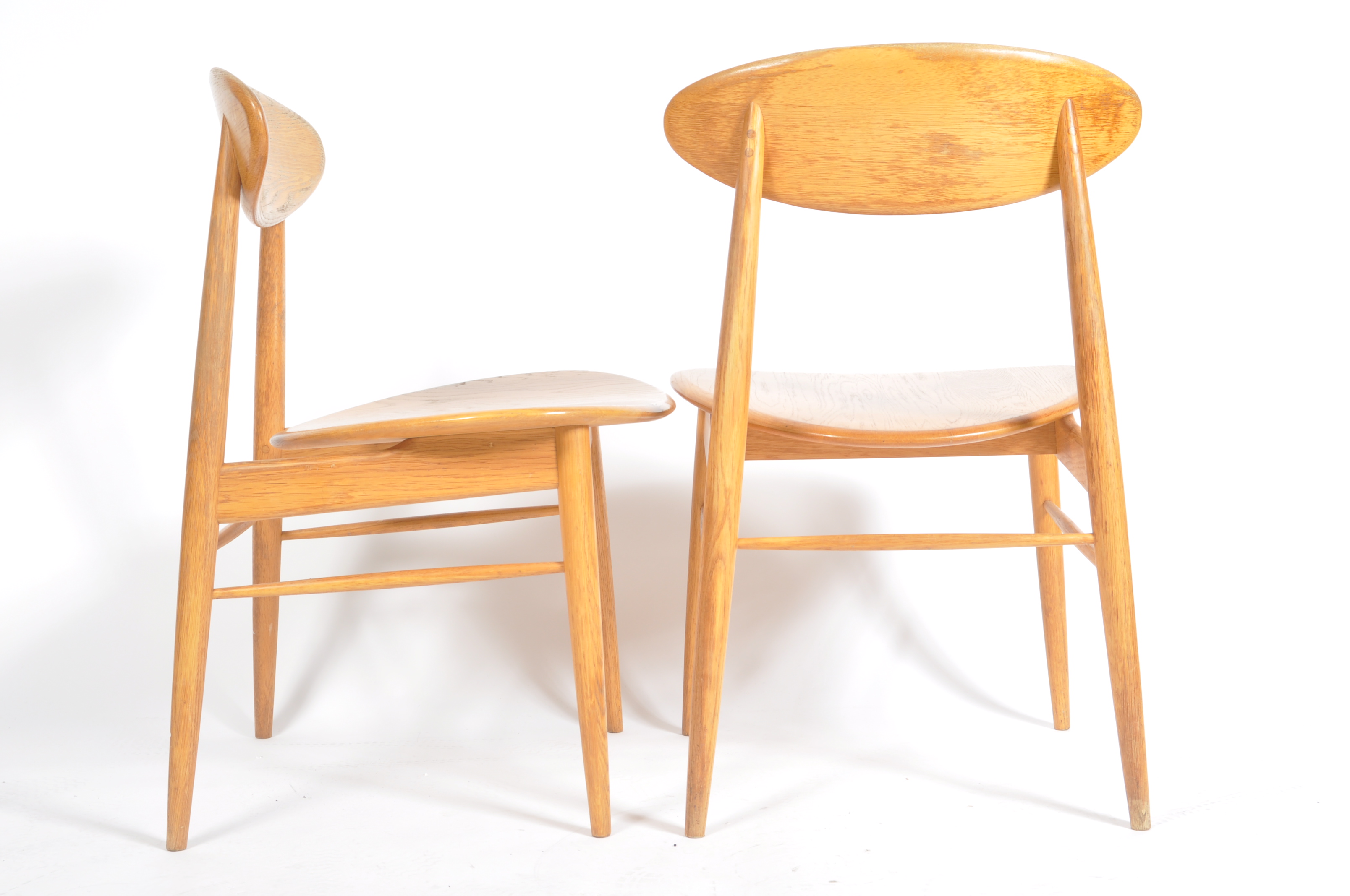 SET OF FOUR RETRO ELM DINING CHAIRS / SIDE CHAIRS - Image 8 of 8