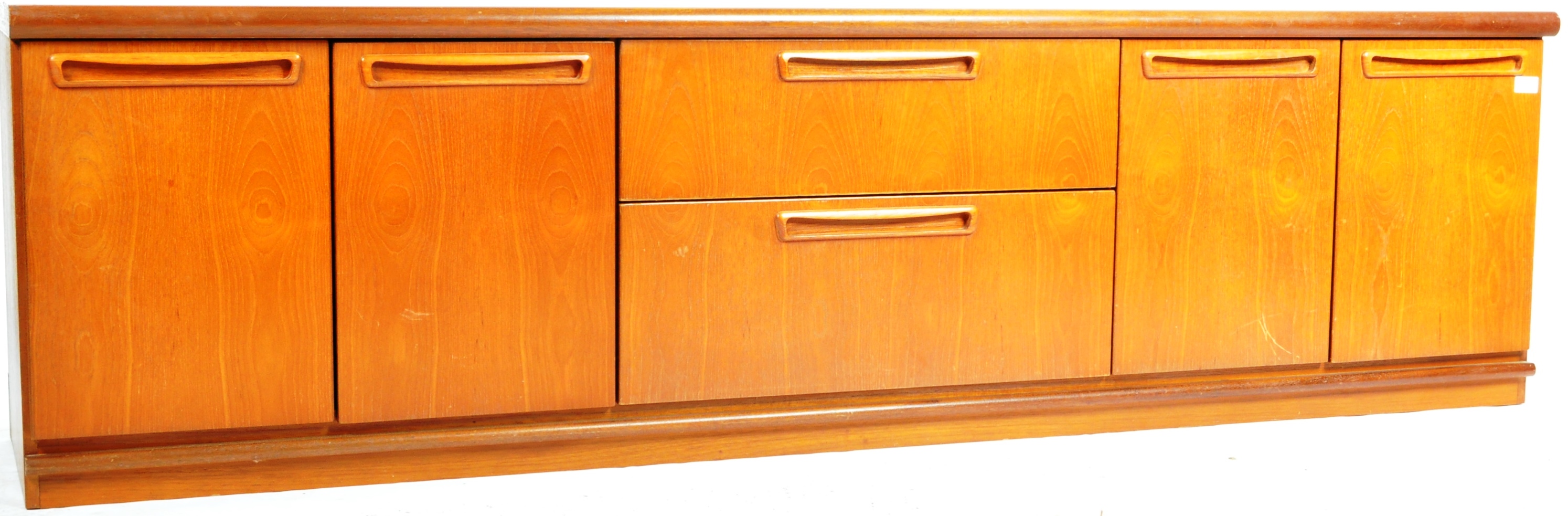 MEREDEW MID CENTURY TEAK SIDEBOARD CREDENZA