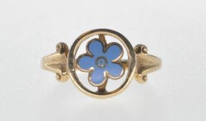 9CT GOLD AND ENAMELLED FLOWER RING.