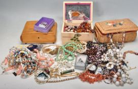 LARGE COLLECTION OF VINTAGE 20TH CENTURY COSTUME JEWELLERY