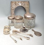COLLECTION OF HALLMARKED STERLING SILVER ITEMS
