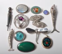 COLLECTION OF VINTAGE STAMPED 925 SILVER JEWELLERY.