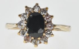 9CT GOLD AND SAPPHIRE CLUSTER RING