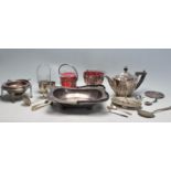 QUANTITY OF VINTAGE 20TH CENTURY SILVER PLATED ITEMS