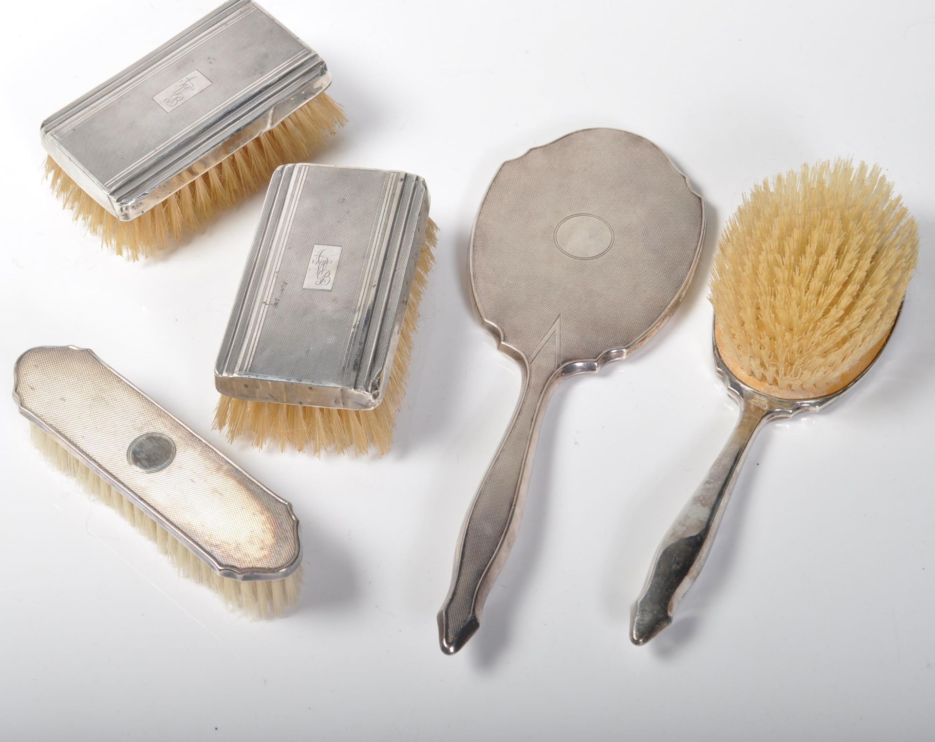 20TH CENTURY SILVER DRESSING TABLE BRUSH SET. - Image 2 of 5