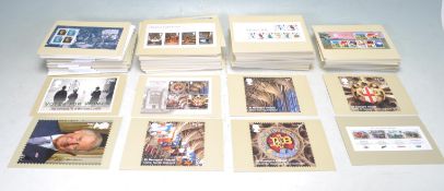 COLLECTION OF 300+ CONTEMPORARY ROYAL MAIL POSTCARDS