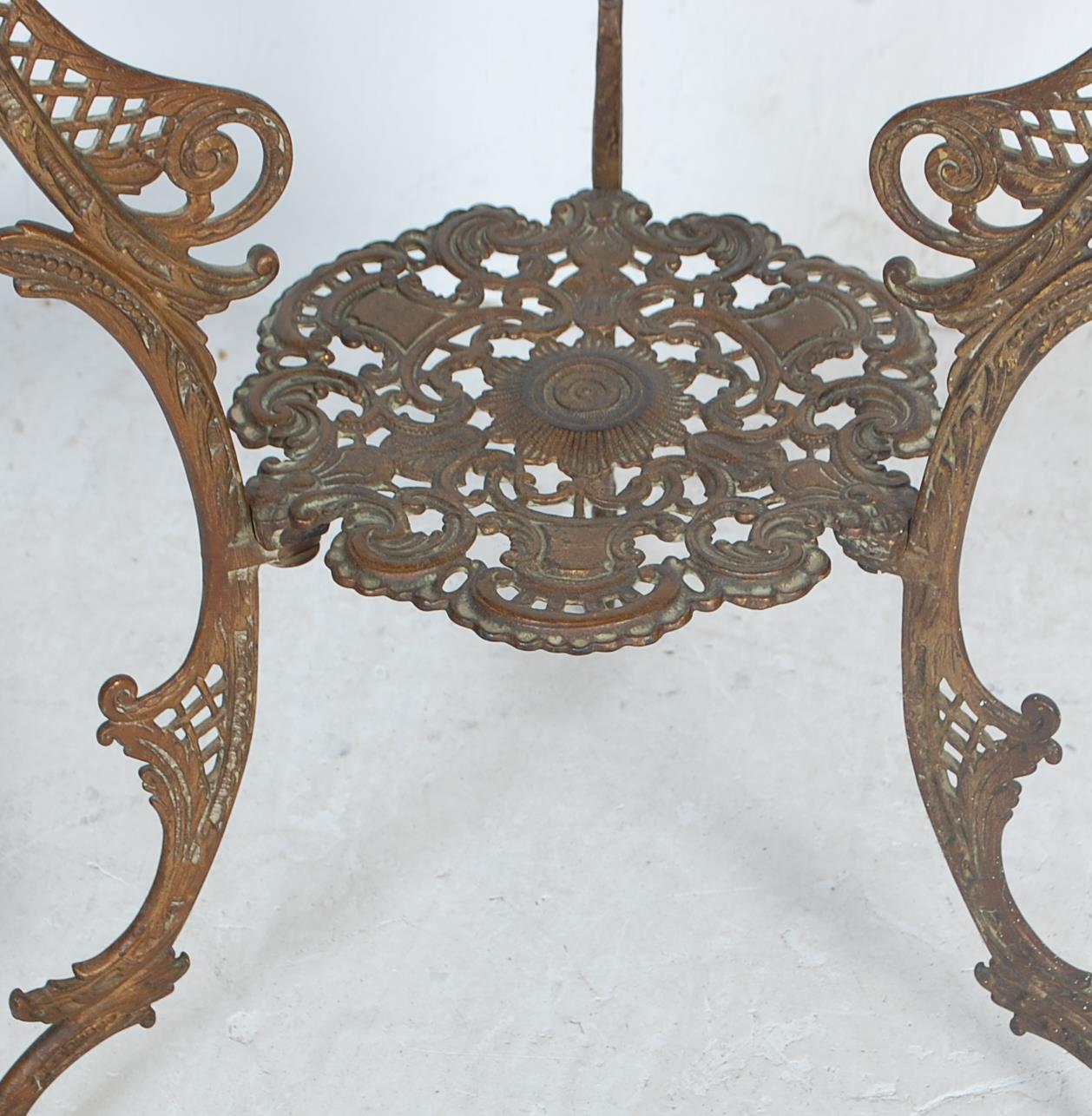 20TH CENTURY FRENCH STYLE CAST METAL PLANT STAND - Image 5 of 6