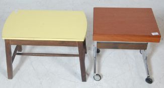 TWO VINTAGE 20TH CENTURY OCCASIONAL COFFEE TABLES