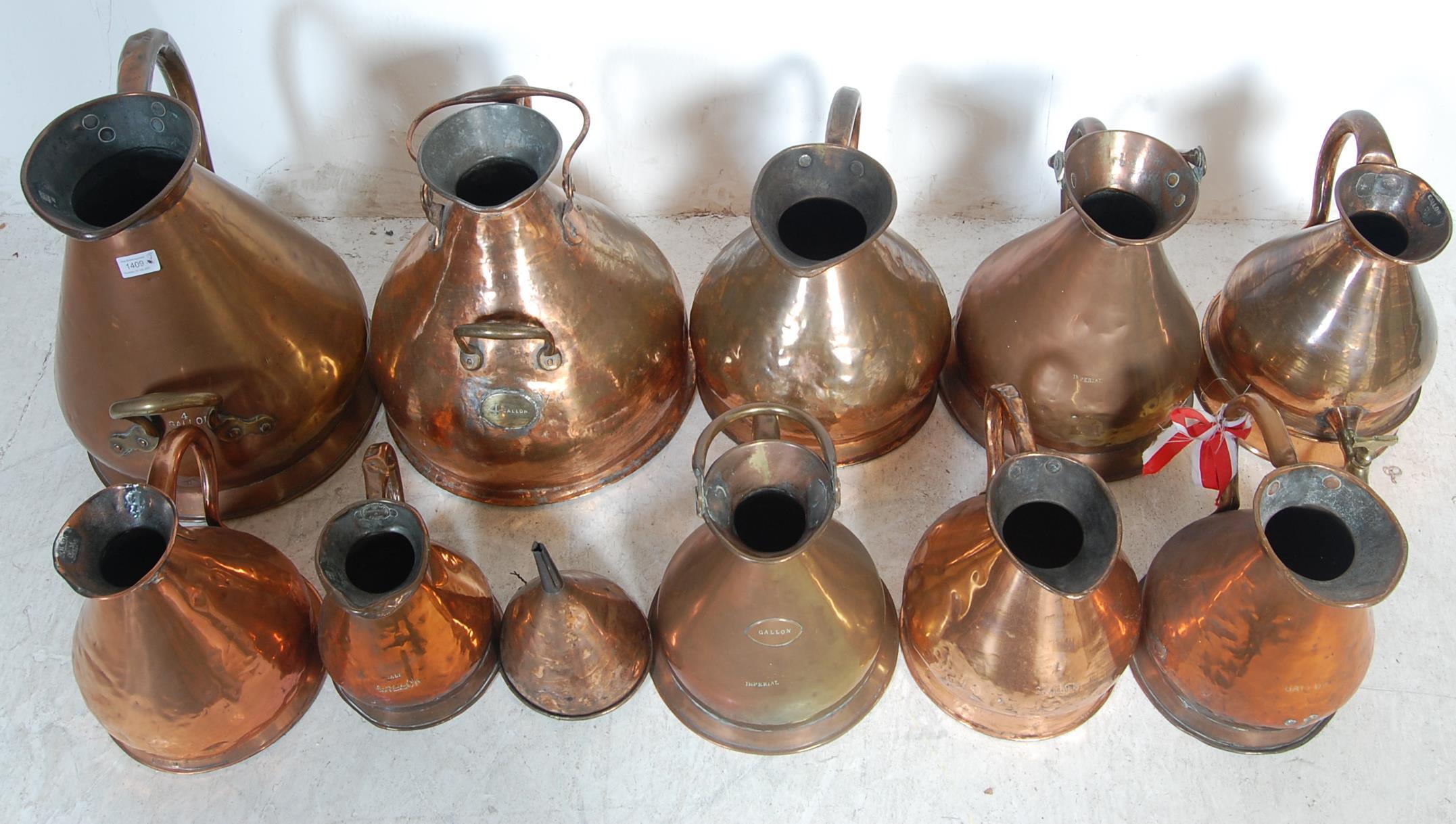 TEN VICTORIAN ANTIQUE COPPER MEASURING JUGS - Image 2 of 7