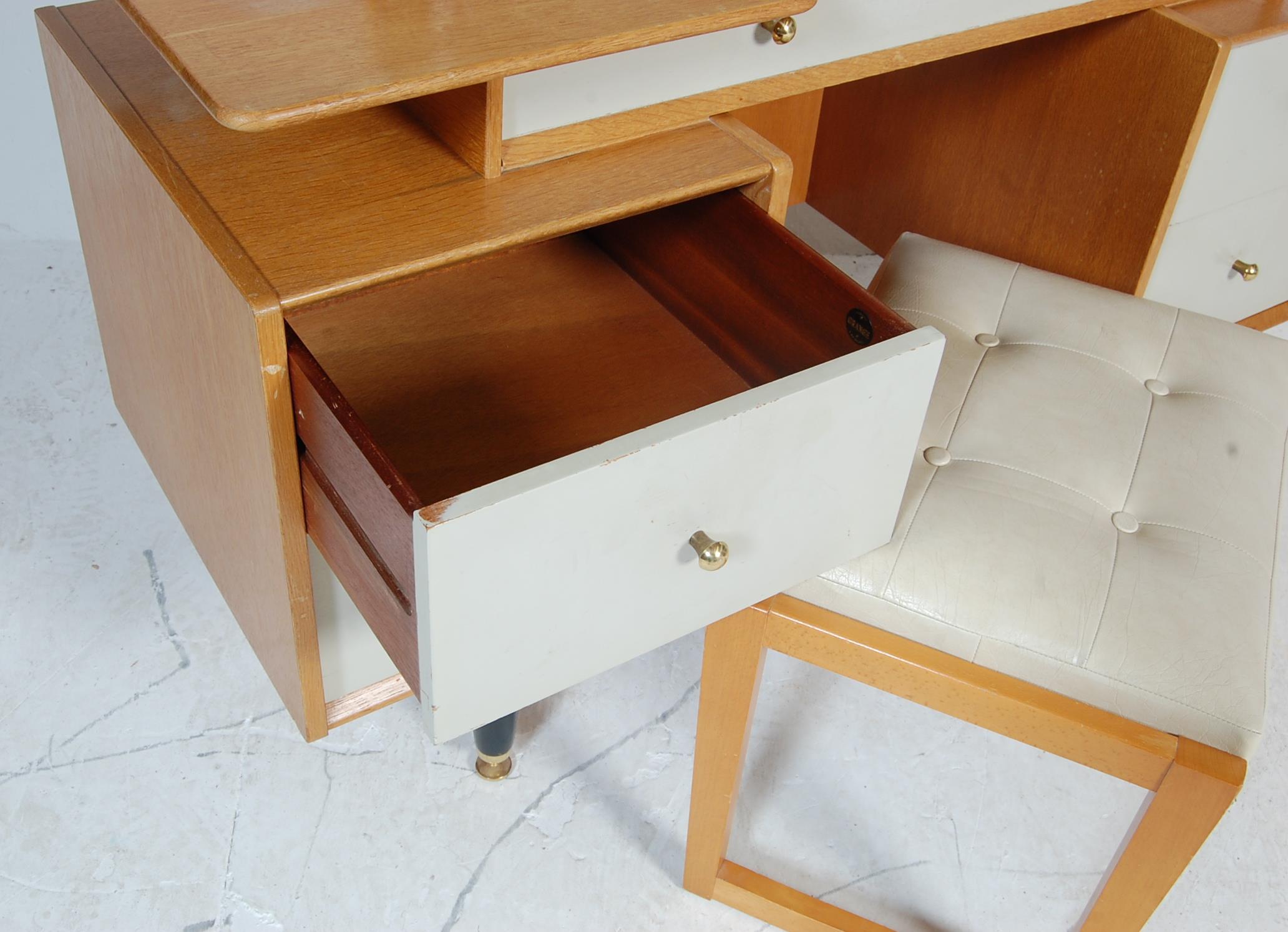 RETRO VINTAGE MID 20TH CENTURY E GOMME TOLA AND WHITE DRESSING TABLE - Image 6 of 8