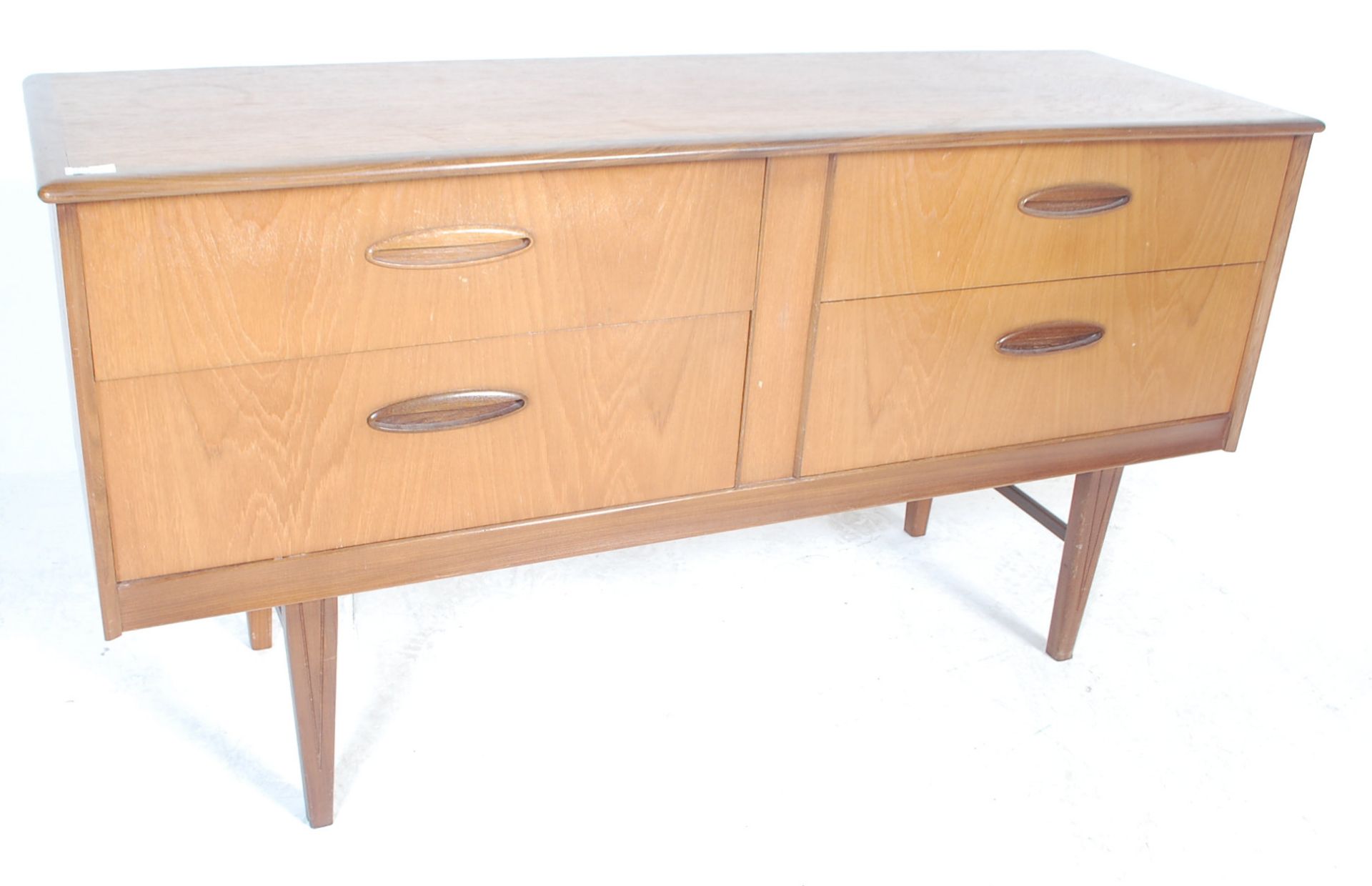 RETRO VINTAGE LATE 20TH CENTURY TEAK SIDEBOARD - Bild 2 aus 5