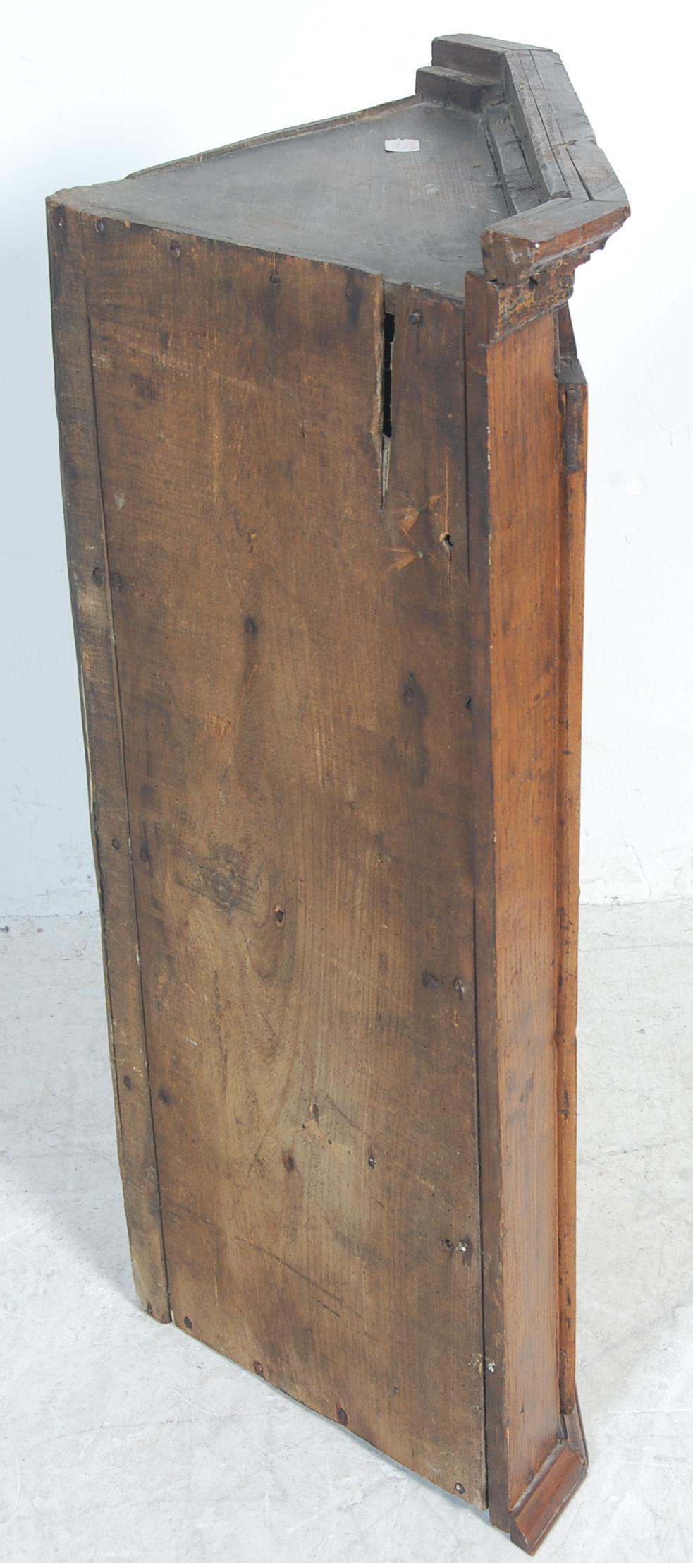 ANTIQUE 19TH CENTURY VICTORIAN OAK CORNER CUPBOARD - Image 2 of 5