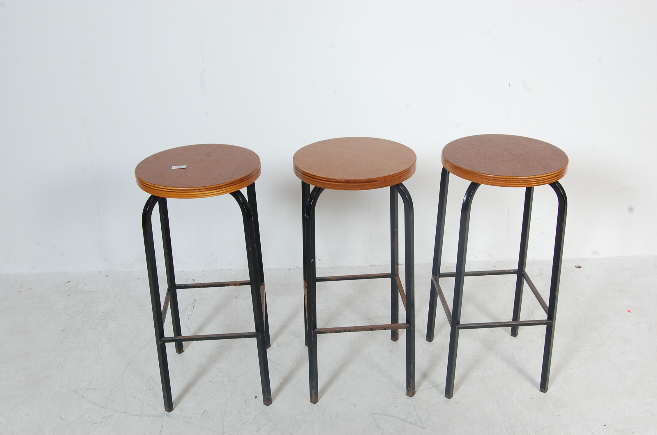 SET OF THREE VINTAGE INDUSTRIAL STOOLS - Image 6 of 6