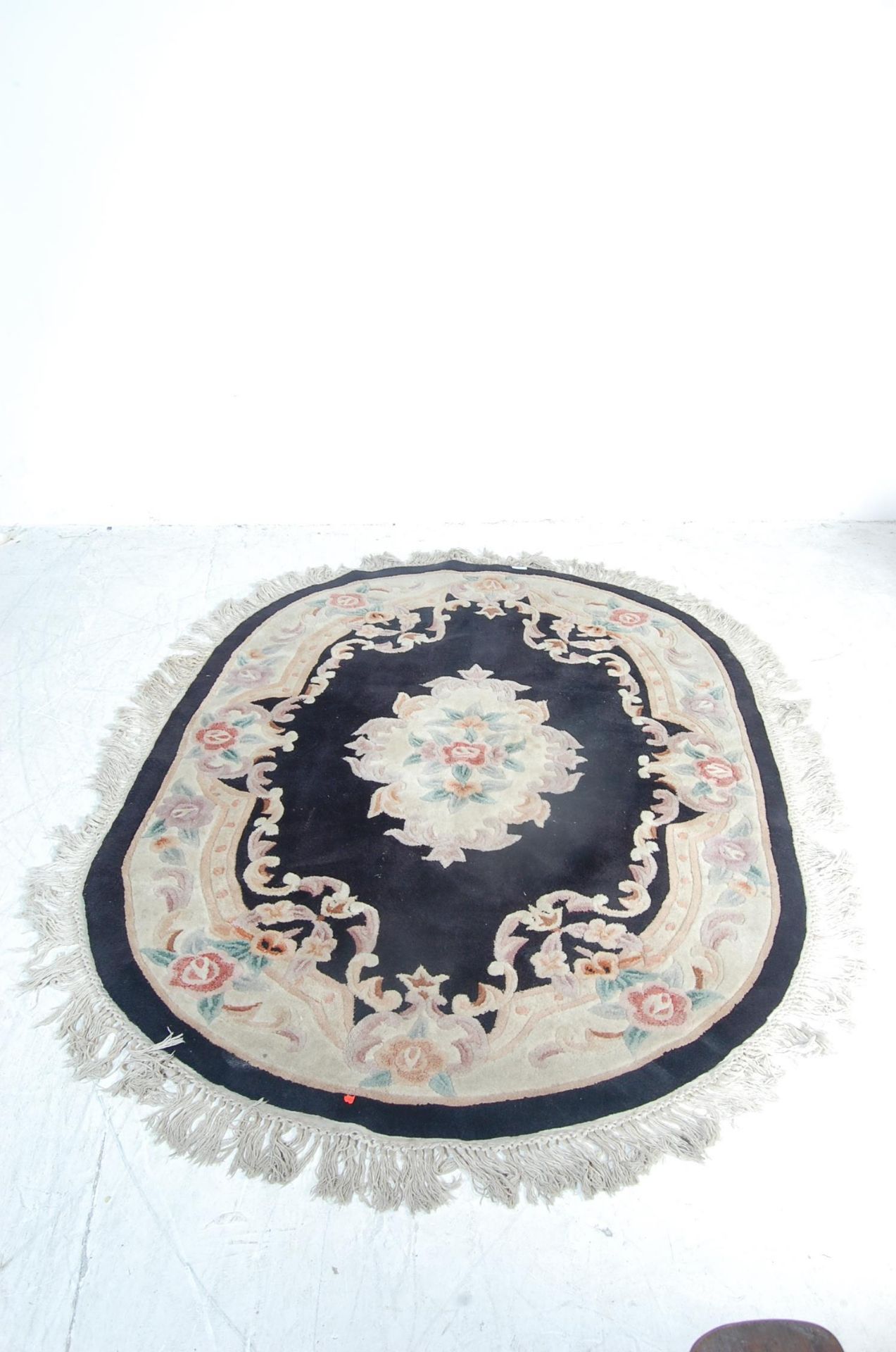 VINTAGE 20TH CENTURY CHINESE ORIENTAL RUG - Bild 2 aus 4