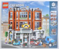 LEGO SET - LEGO CREATOR - 10264 - CORNER GARAGE