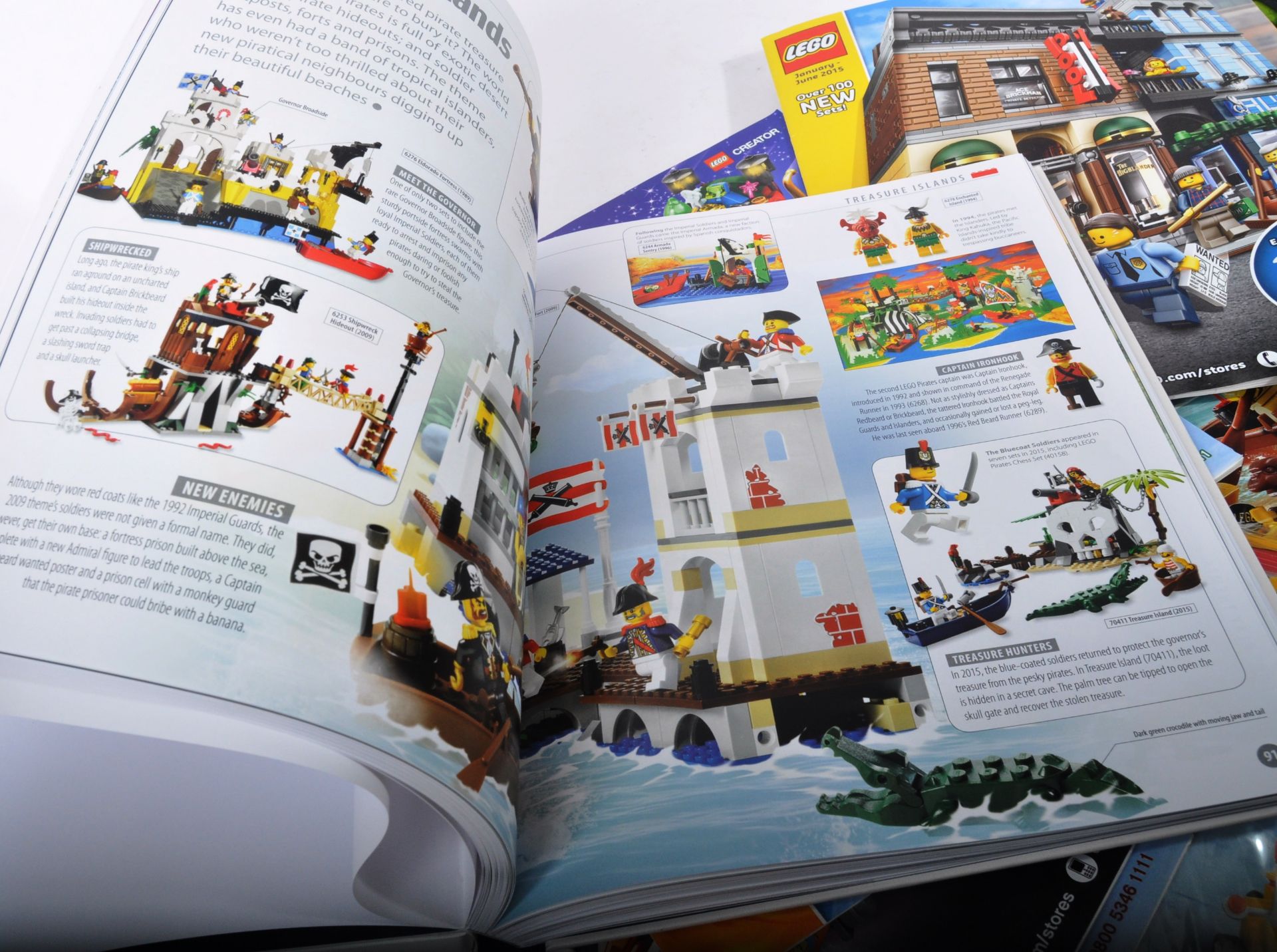 LARGE QUANITY OF LEGO INSTRUCTION MANUALS, BOOKS & MAGAZINES - Bild 7 aus 9