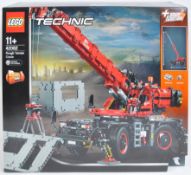 LEGO SET - LEGO TECHNIC - 42082 - ROUGH TERRAIN CRANE