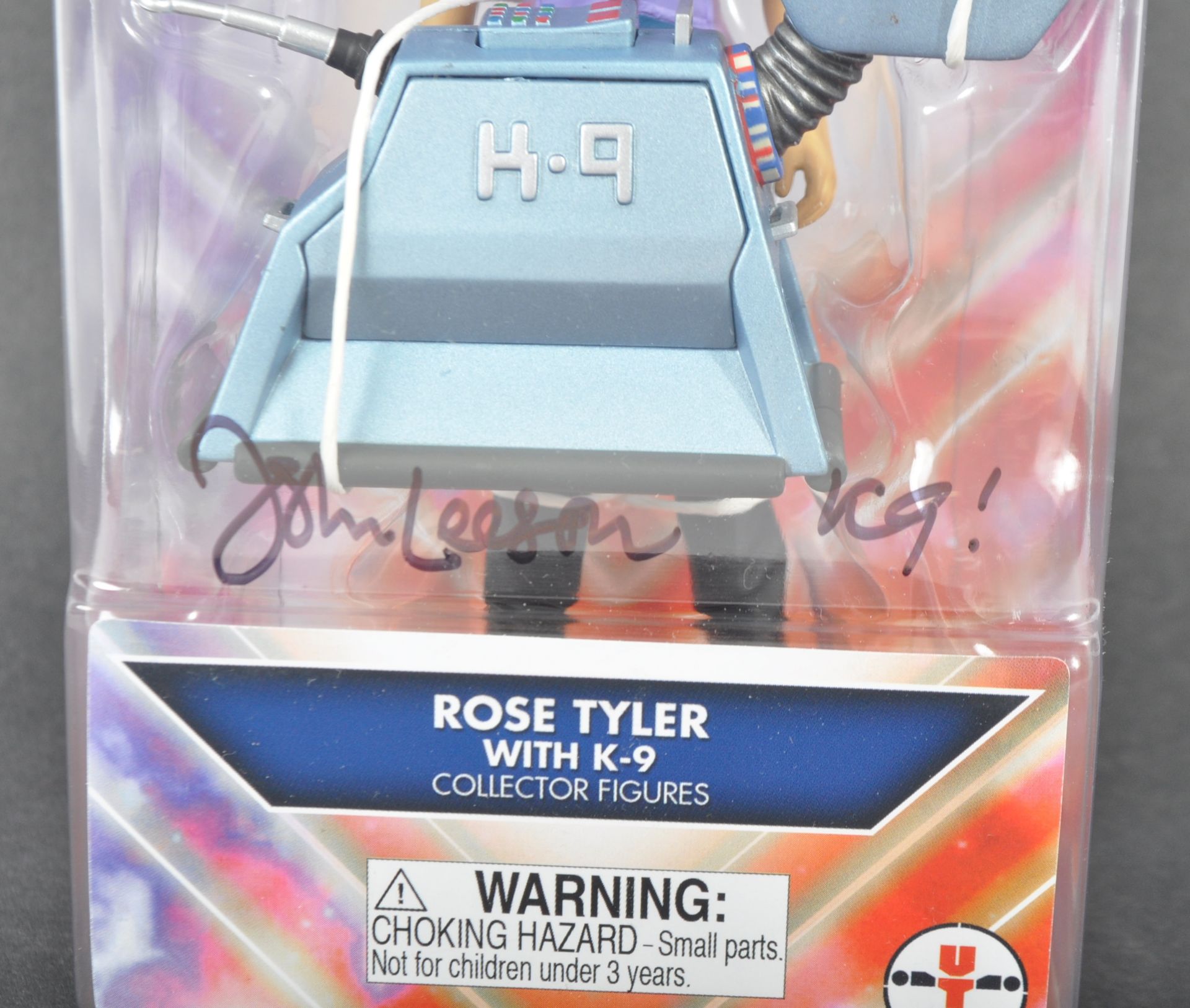 DOCTOR WHO - JOHN LEESON & BOB BAKER - AUTOGRAPHED ACTION FIGURE - Bild 4 aus 5