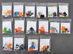 LEGO MINIFIGURES - 71021 / 71025 - SERIES 18 / 19 COLLECTABLE MINIFIGURES