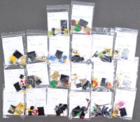 LEGO MINIFIGURES - 8684 - SERIES 2 COLLECTABLE MINIFIGURES