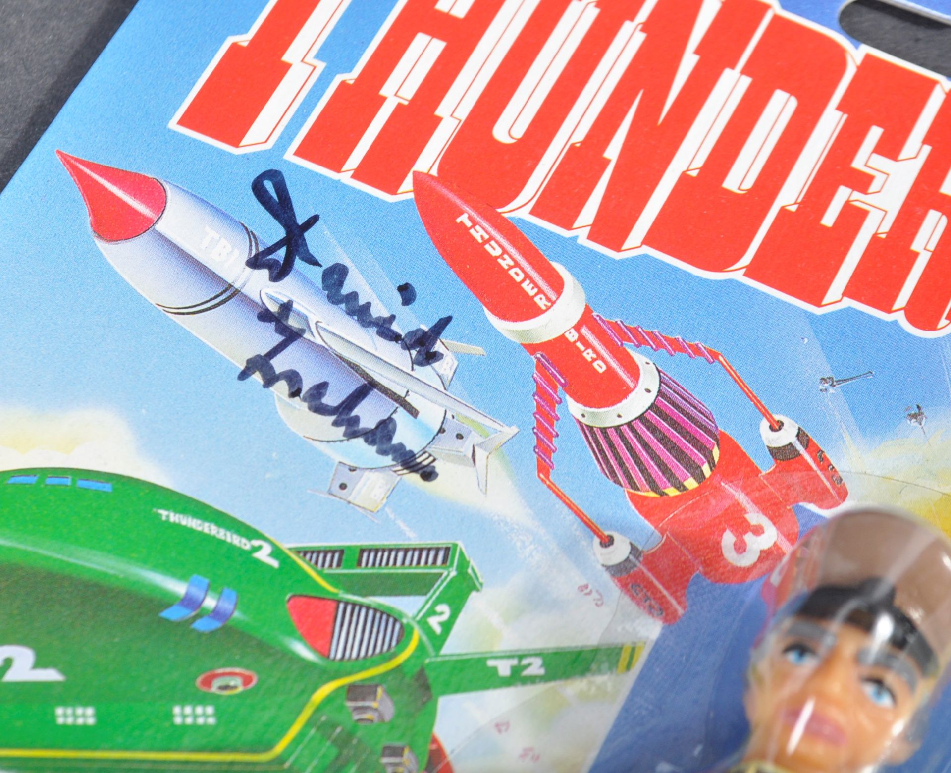 THUNDERBIRDS - GERRY ANDERSON - DAVID GRAHAM SIGNED ACTION FIGURE - Bild 3 aus 4