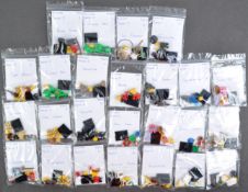 LEGO MINIFIGURES - 8805 - SERIES 5 COLLECTABLE MINIFIGURES