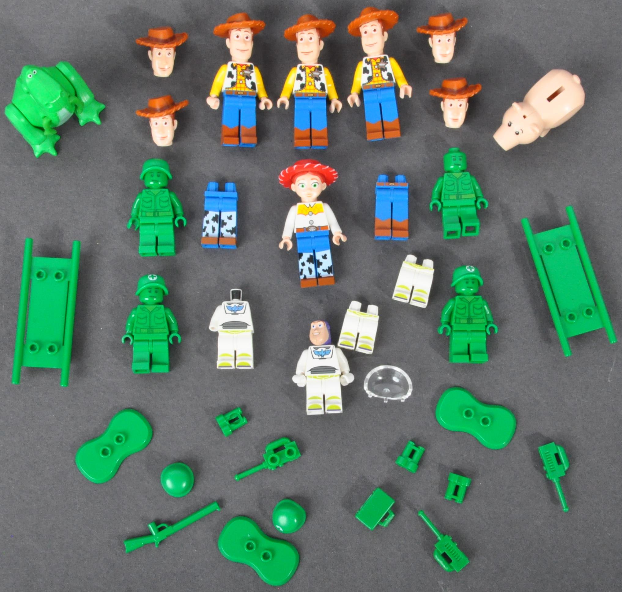 LEGO MINIFIGURES - COLLECTION OF ASSORTED TOY STORY MINIFIGURES