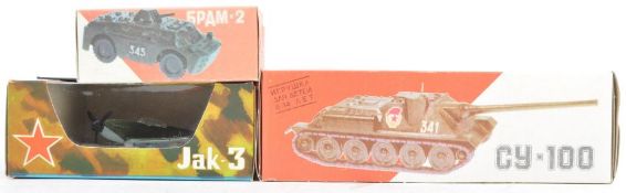 COLLECTION OF SOVIET / USSR MADE RUSSIAN DIECAST MILITARY MODELS