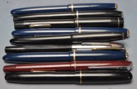 COLLECTION OF NINE VINTAGE FOUNTAIN PENS / FOUR WITH 14CT GOLD NIBS