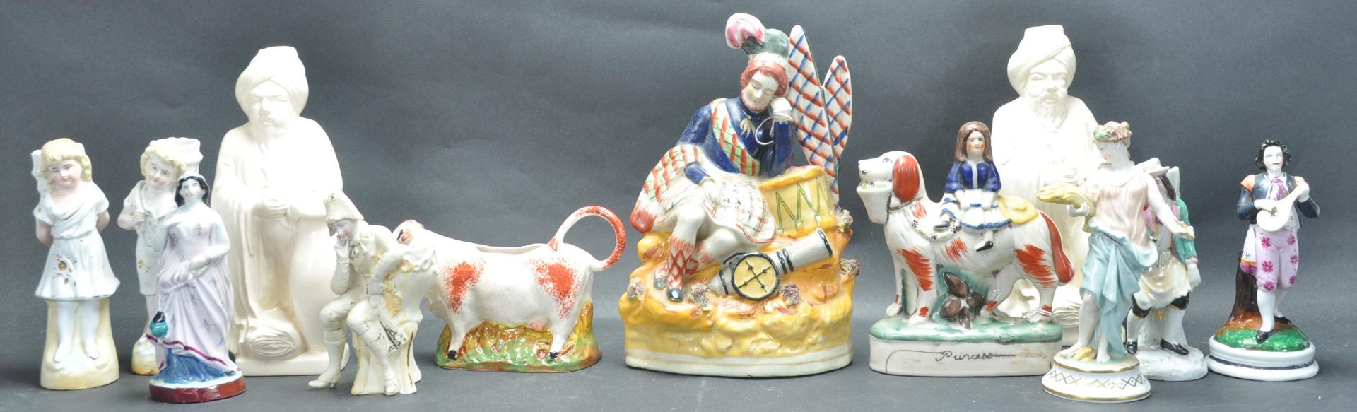 LARGE COLLECTION OF 20TH CENTURY CERAMICS