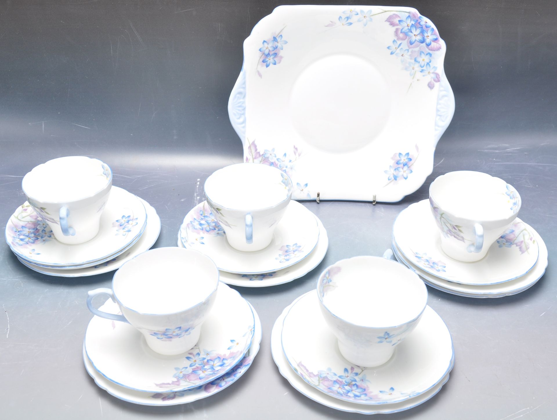 VINTAGE 20TH CENTURY SHELLEY TEA SERVICE - Image 3 of 7