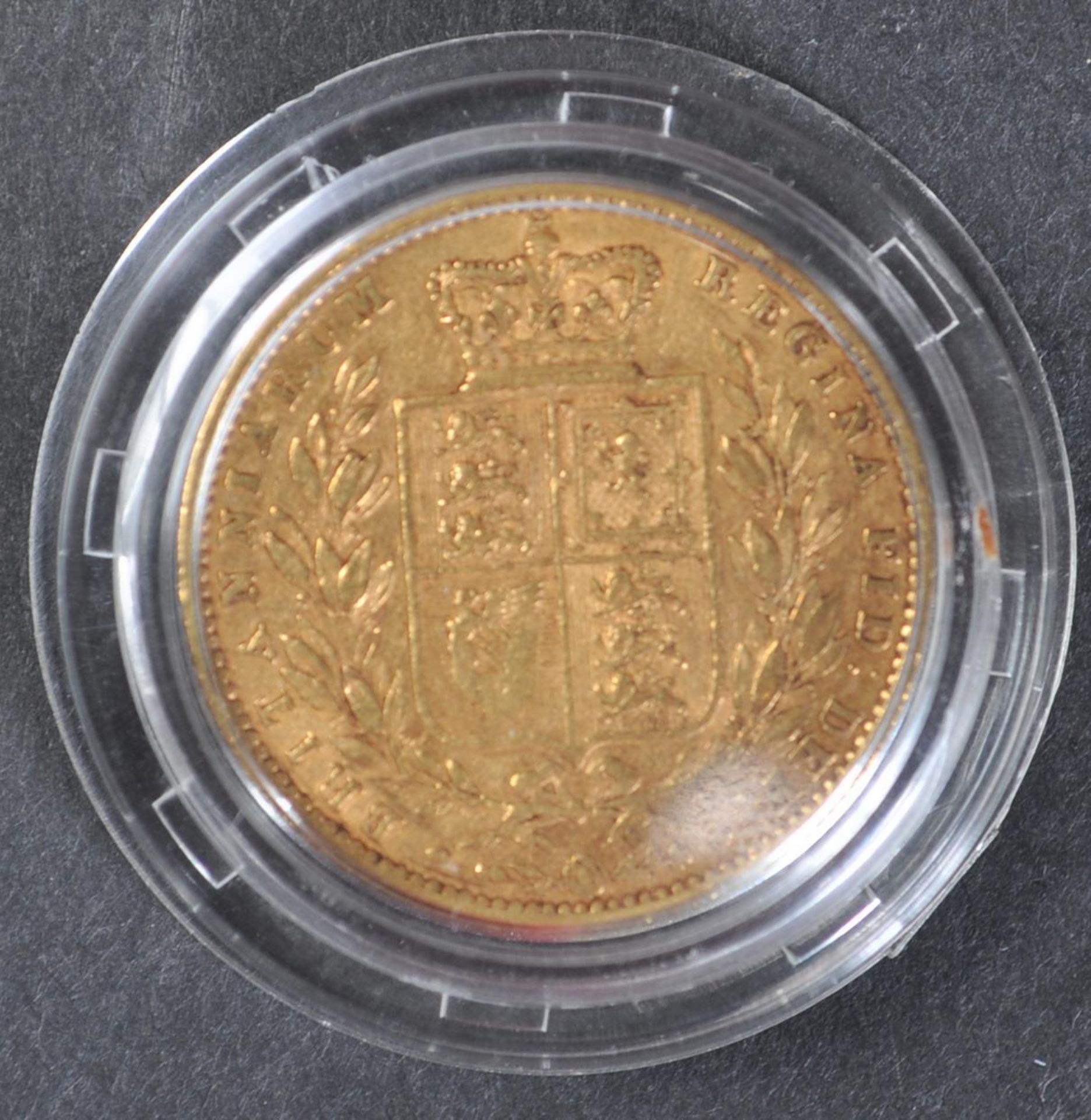 1862 VICTORIAN 22CT GOLD SOVEREIGN COIN - Image 3 of 4