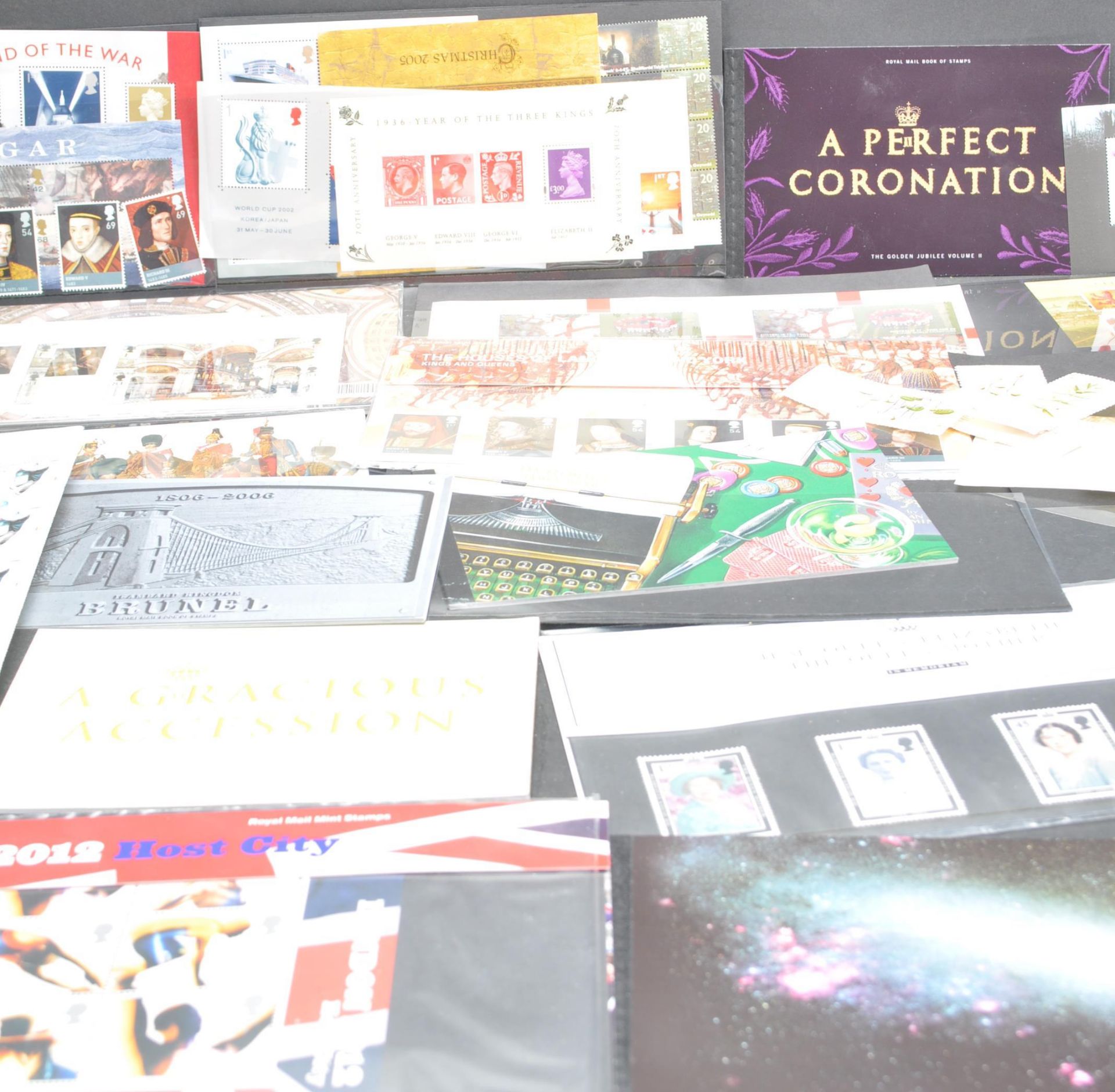 STAMPS - UNUSED DECIMAL COLLECTION PRESENTATION PACKS ETC - Image 3 of 4