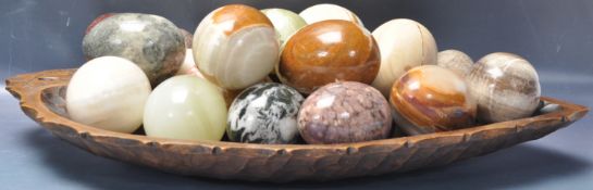 COLLECTION OF 20TH CENTURY POLISHED STONE AND SPECIMEN MARBLE EGGS.