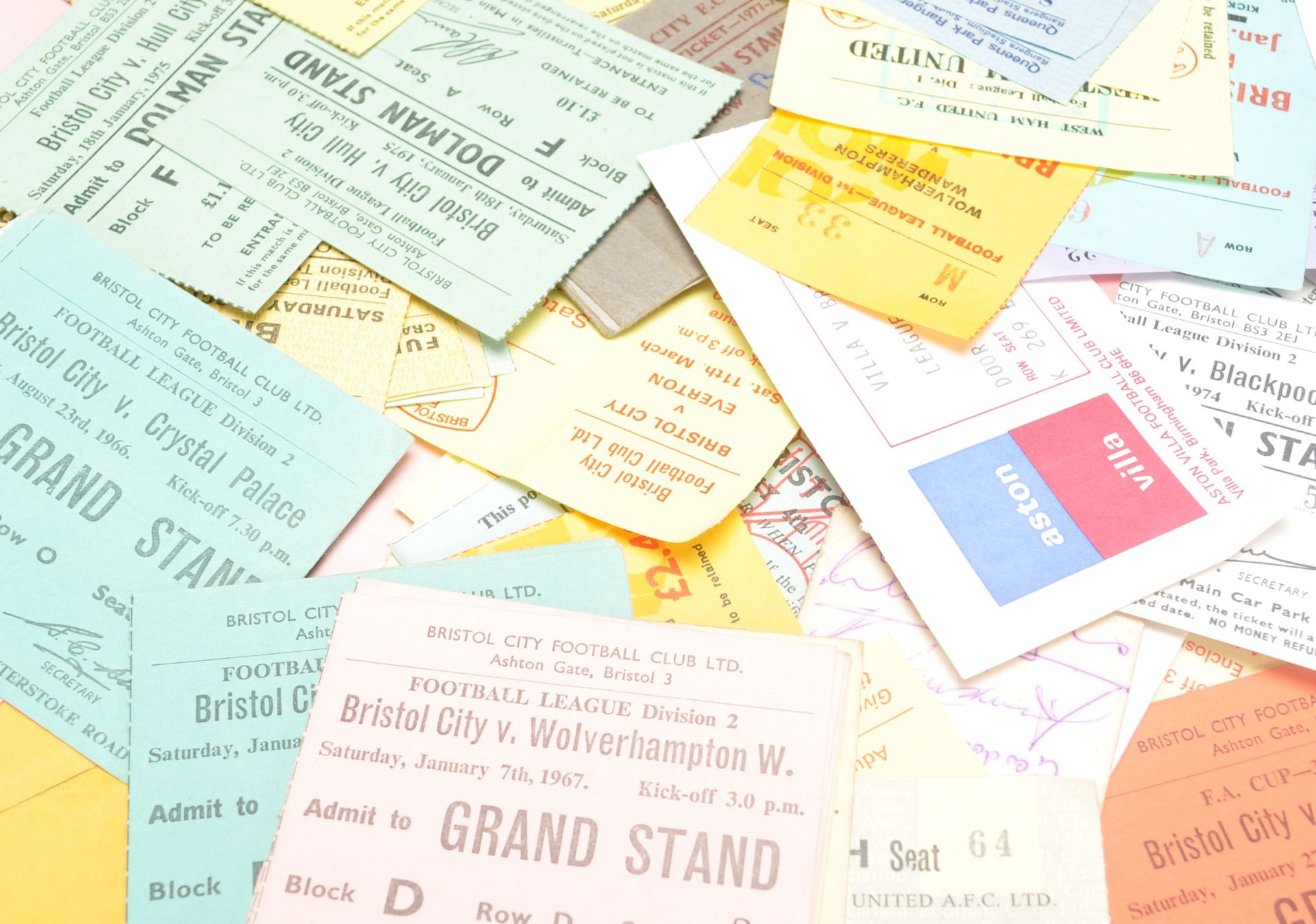 A LARGE COLLECTION OF 1960S AND LATER BRISTOL CITY FOOTBALL MATCH TICKETS. - Image 3 of 6