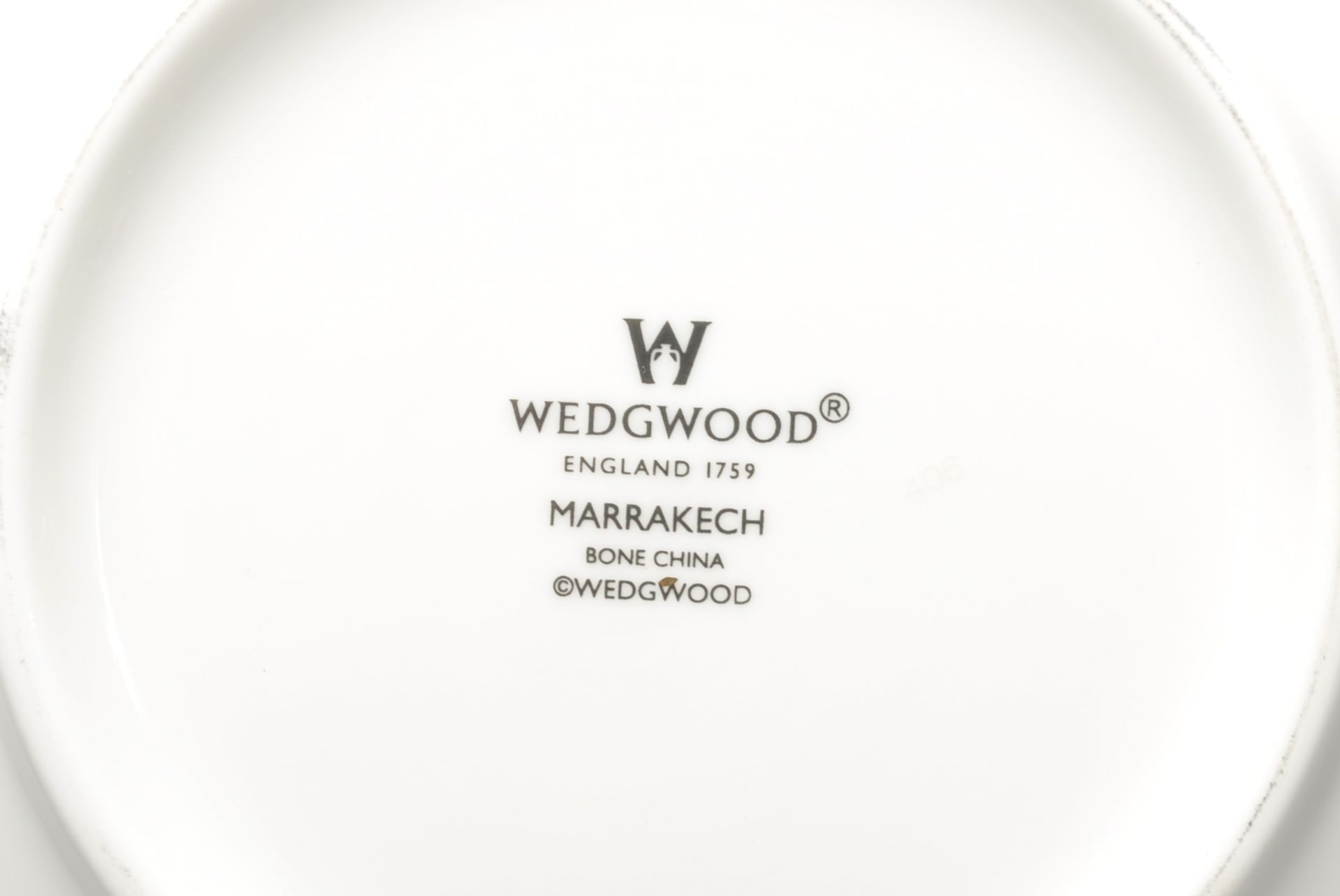 20TH CENTURY WEDGWOOD MARRAKECH FRUIT BOWL AND MANTLE CLOCK. - Image 7 of 7