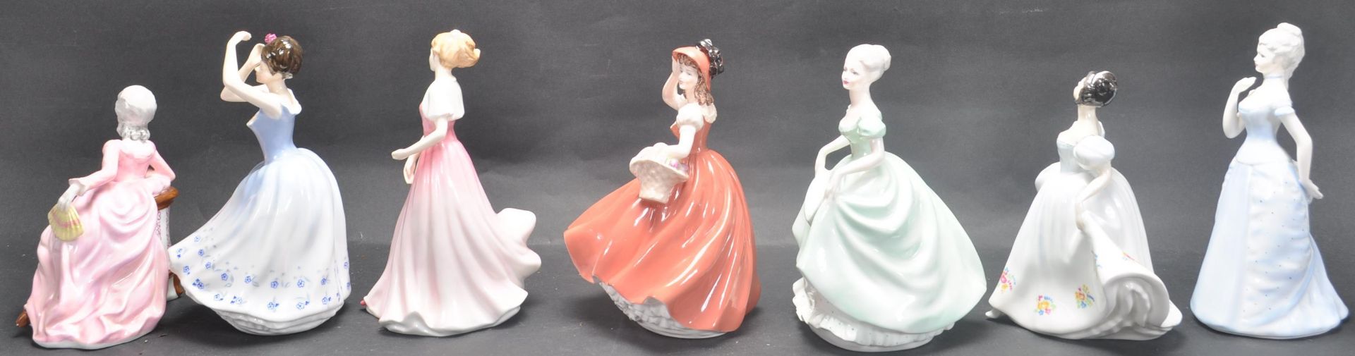 GROUP OF SEVEN CERAMIC PORCELAIN LADIES FIGURINES - Image 4 of 6