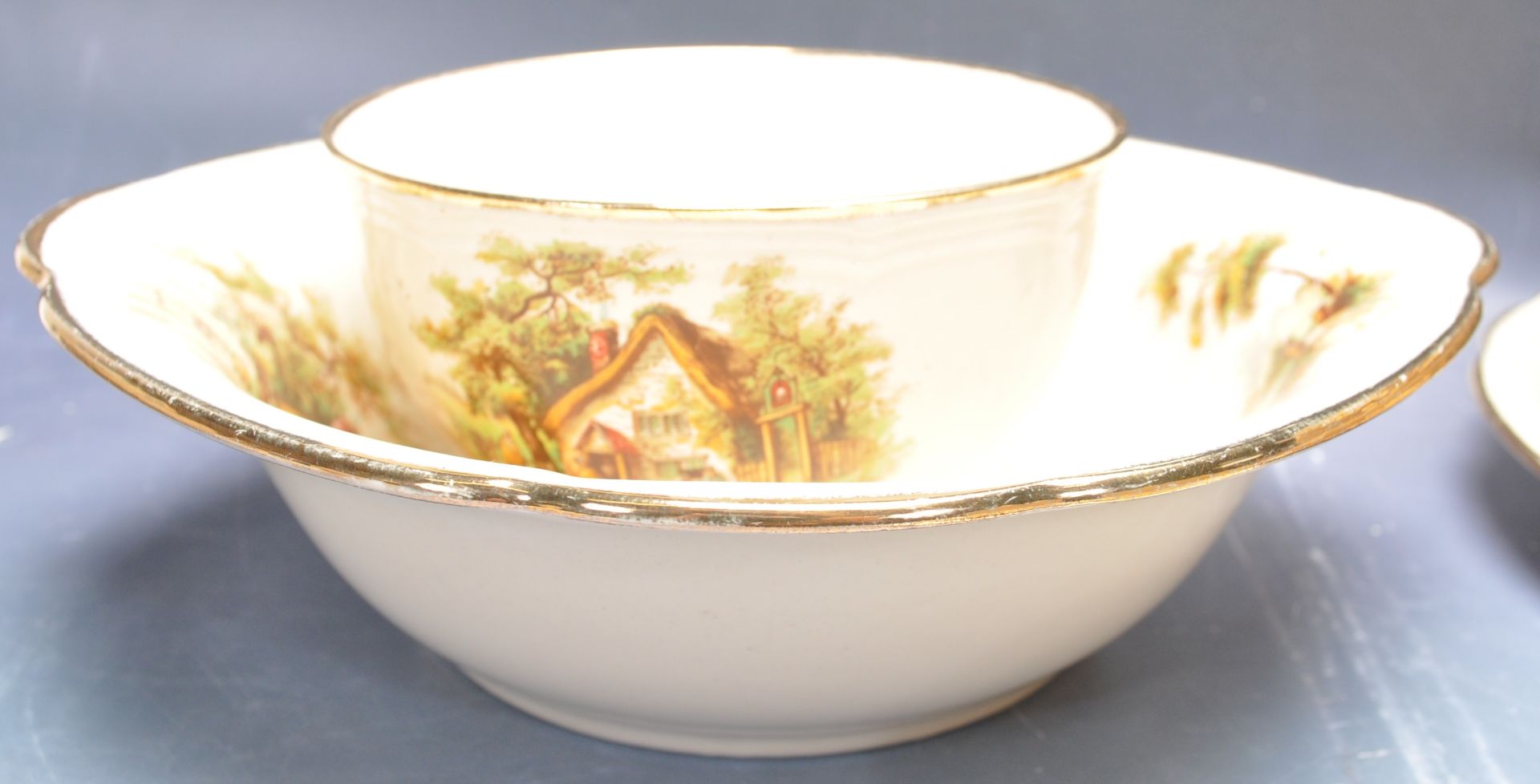 VINTAGE 2OTH CENTURY ALFRED MEAKIN AND SONS TEA SERVICE - Image 5 of 7