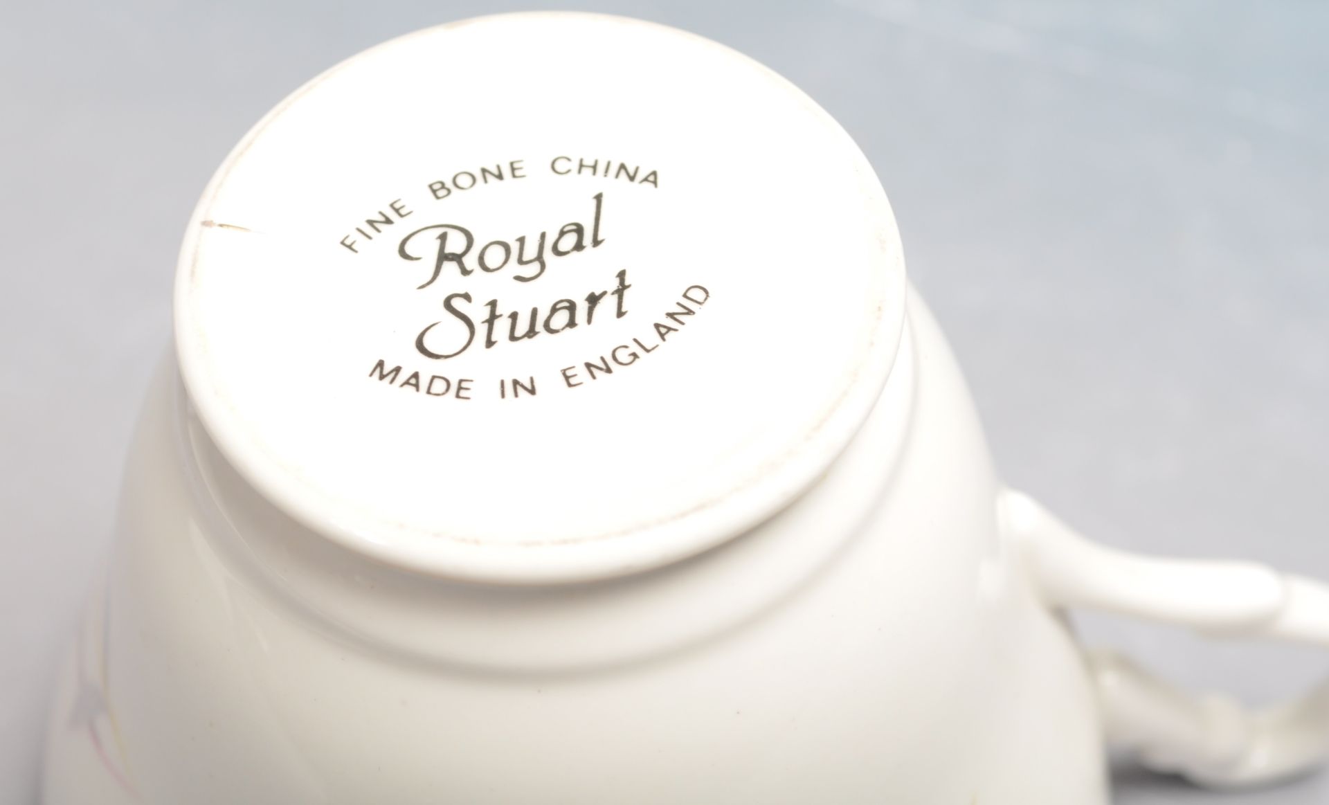 COLLECTION OF CHINA TO INCLUDE ROYAL STUART, LIMOGES AND WADE. - Image 7 of 7