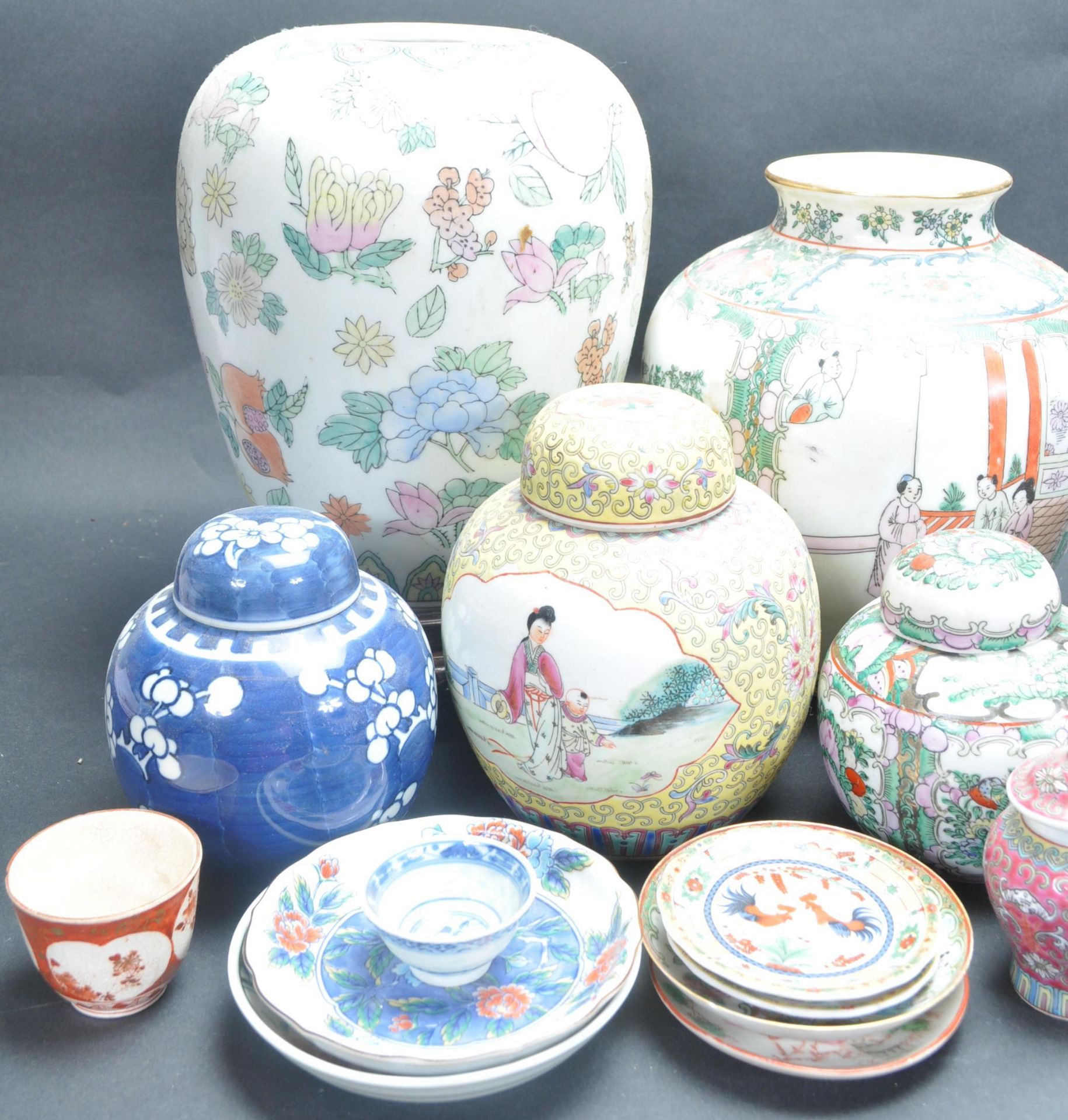 COLLECTION OF 20TH CENTURY CHINESE GINGER JARS, PLATES AND VASES. - Image 2 of 11
