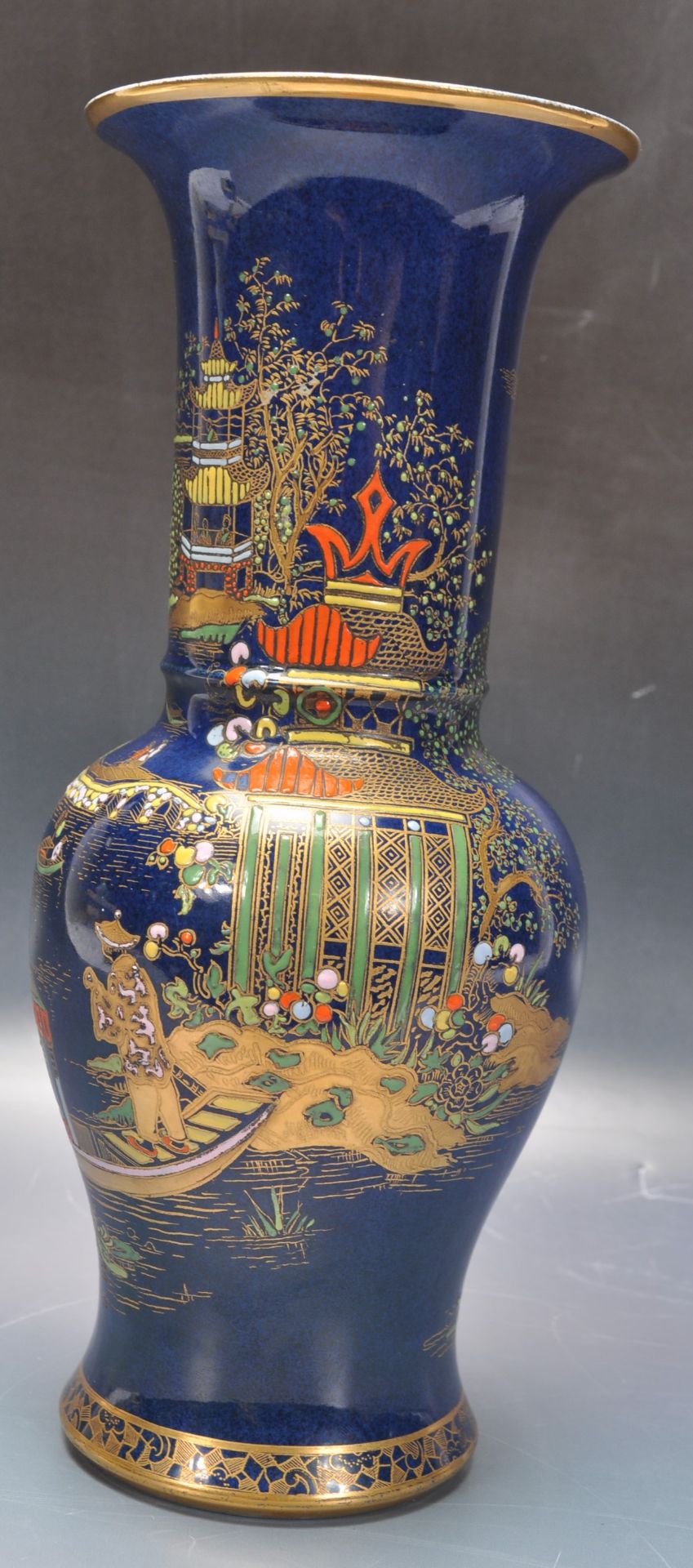 1920S / 1930S CARLTON WARE CHINESE ORIENTAL YAN YAN VASE. - Image 3 of 4