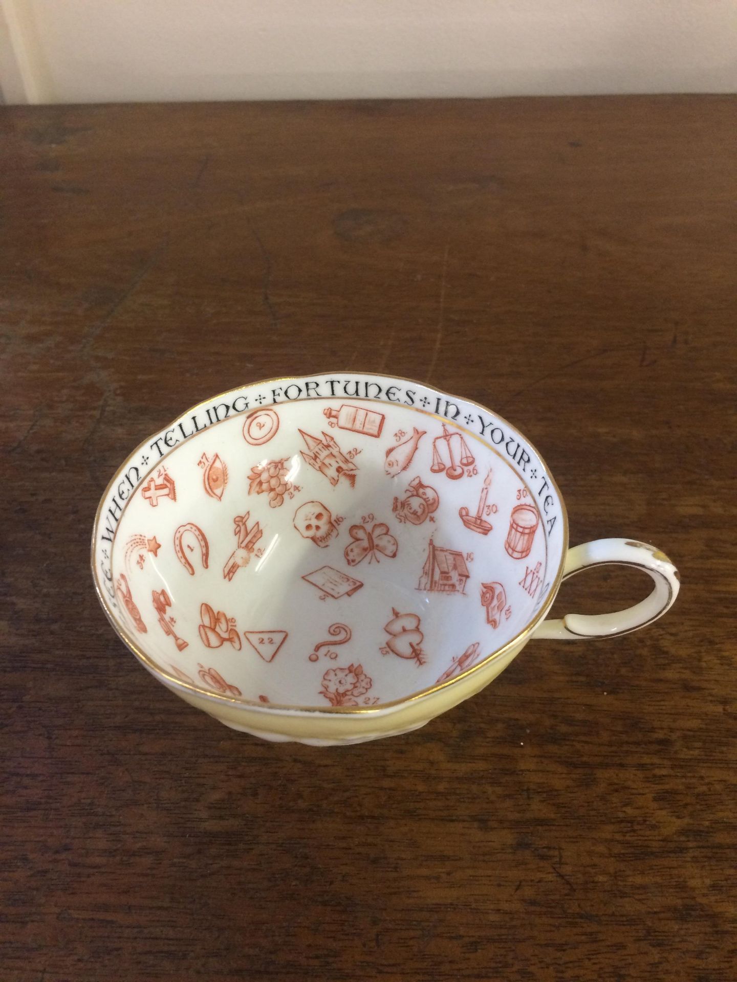 COLLECTION OF VINTAGE 20TH CENTURY CABINET CUPS - Image 8 of 9