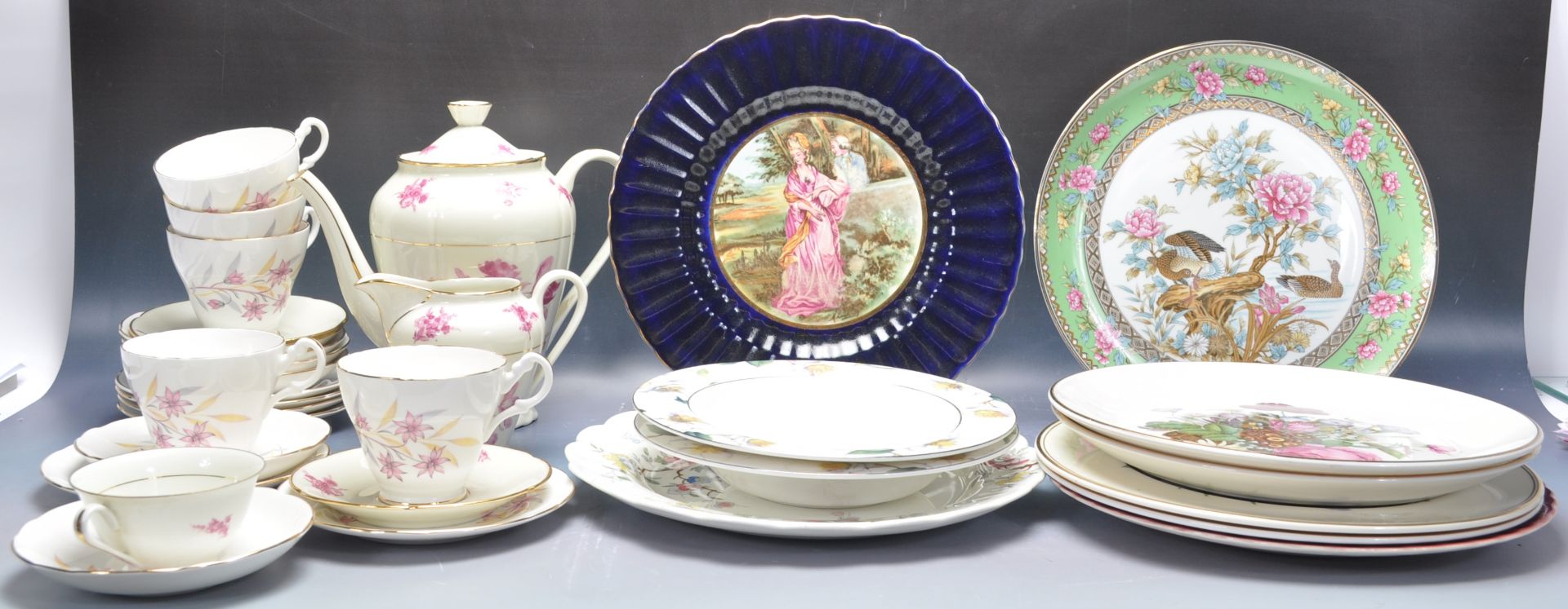 COLLECTION OF CHINA TO INCLUDE ROYAL STUART, LIMOGES AND WADE.