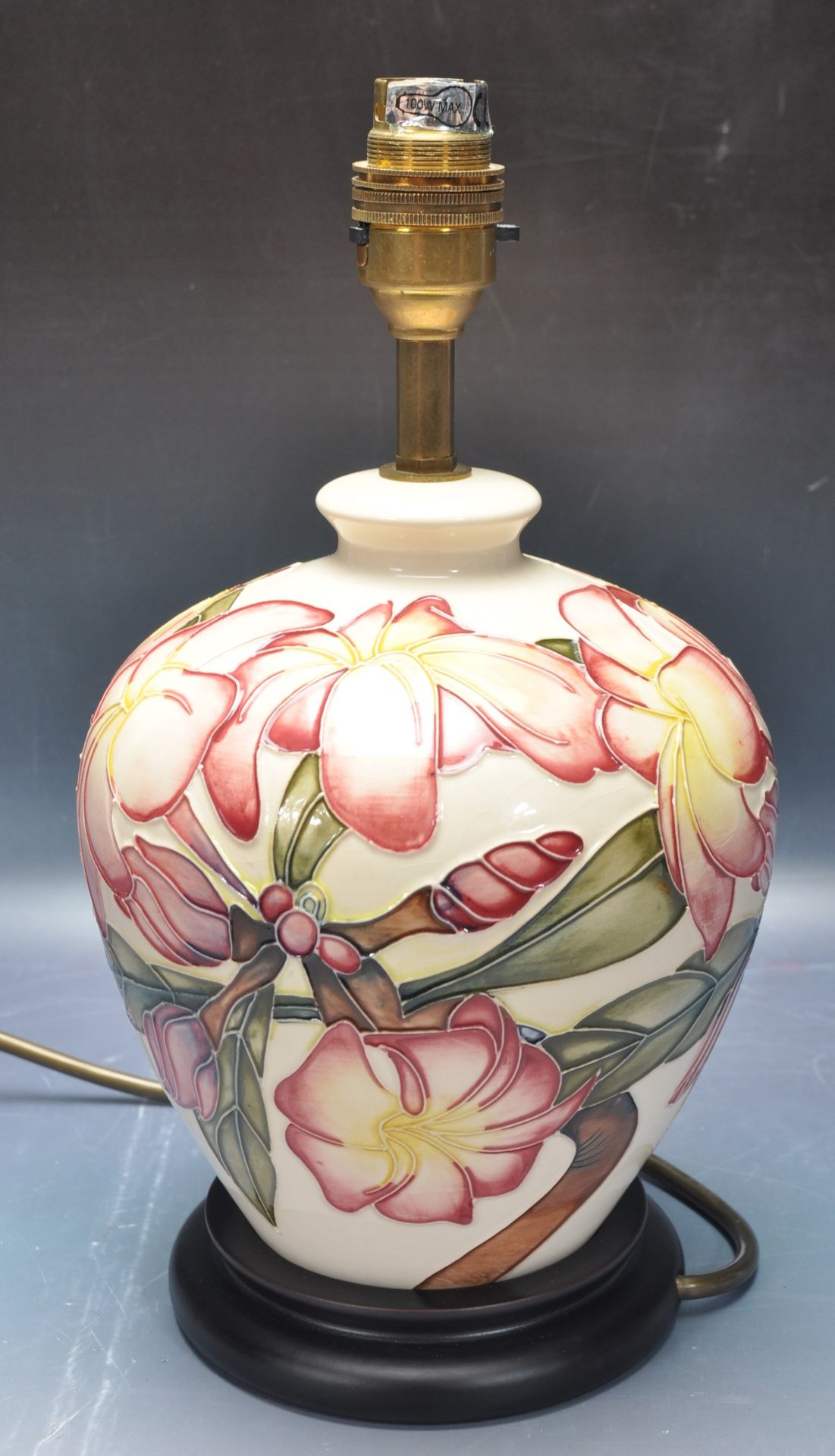 20TH CENTURY MOORCROFT MAGNOLIA TABLE LAMP. - Image 4 of 7