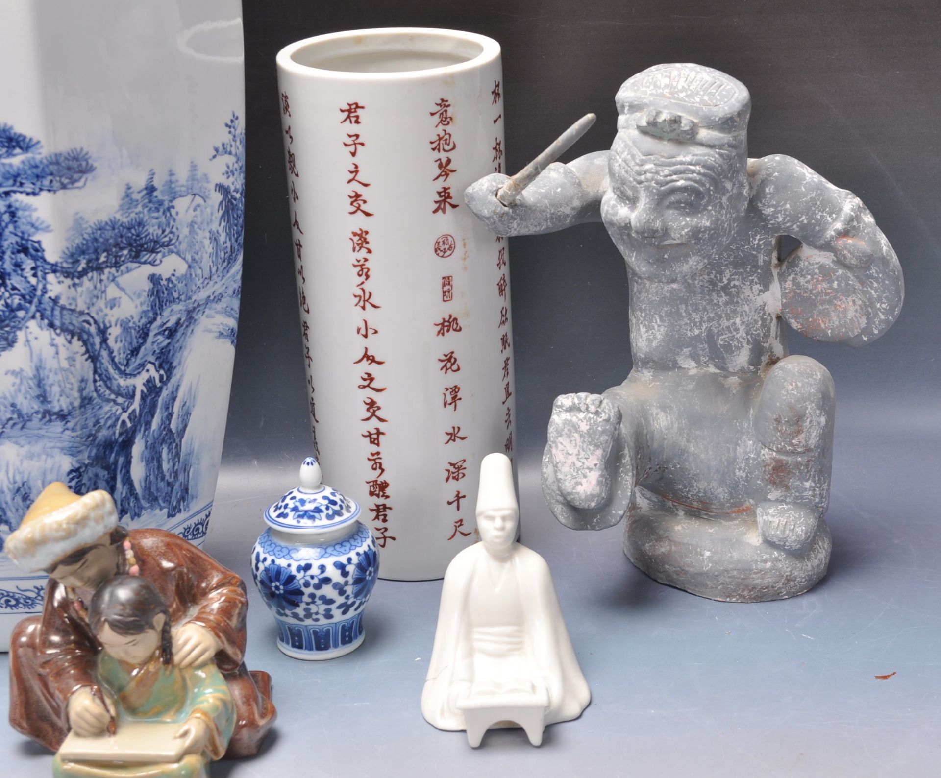 COLLECTION 20TH CENTURY CHINESE & BURMESE CERAMICS - Image 2 of 11