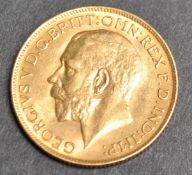 22CT GOLD 1928 SOUTH AFRICA MINT FULL SOVEREIGN COIN.
